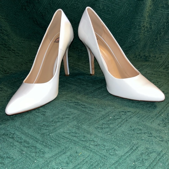 Shoes - Elegant White High Heels